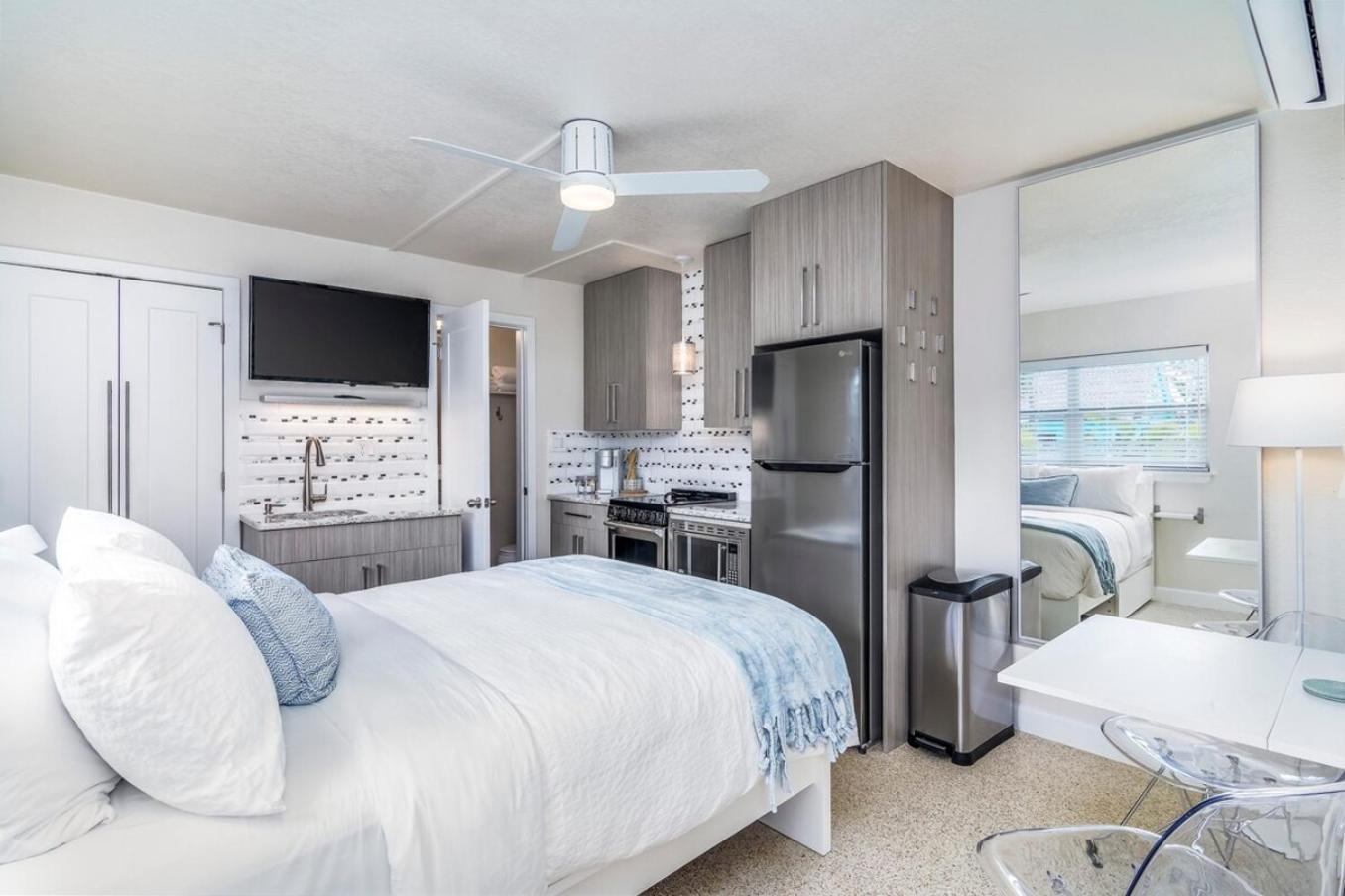 Boutique Vacation Rental Complex At Beach Cocoa Beach Eksteriør bilde