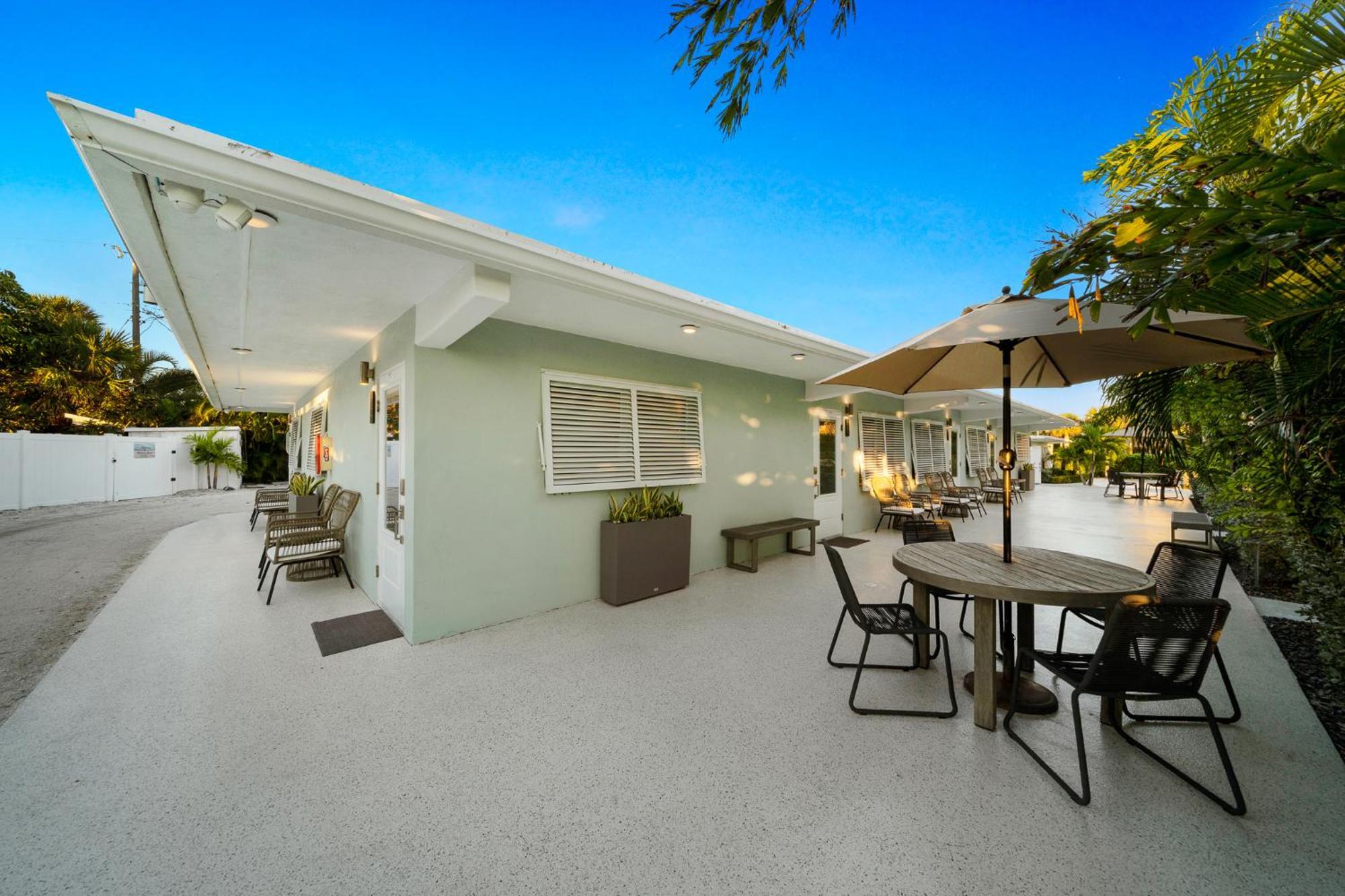 Boutique Vacation Rental Complex At Beach Cocoa Beach Eksteriør bilde
